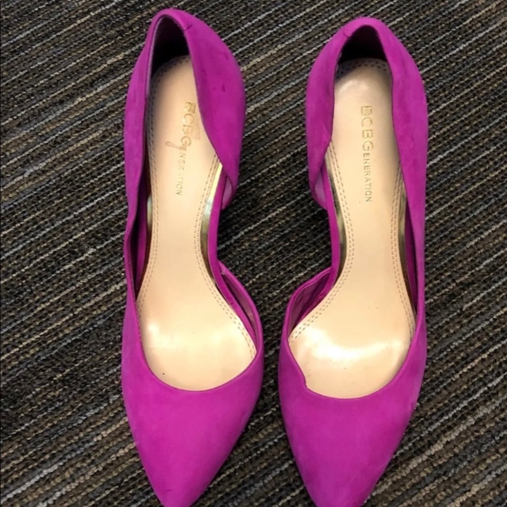 BCBG Pump heels